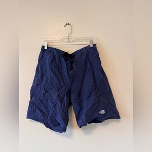 men’s navy north face swim trunks. size medium.